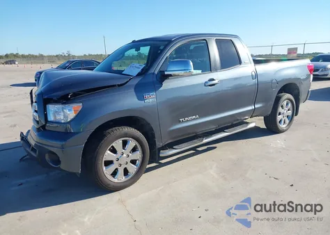 2010 Toyota Tundra Grade 5.7L V8 z USA, uszkodzony, nr VIN 5TFRY5F13AX094946
